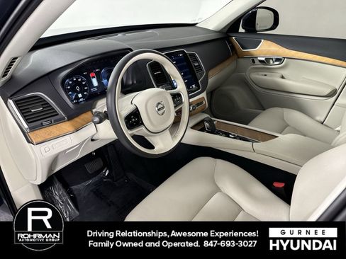 Used 2021 Volvo XC90 T8 Inscription Expression w/ Protection Package Premier image 5