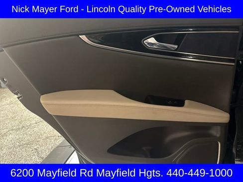 Used 2022 Lincoln Nautilus AWD image 19