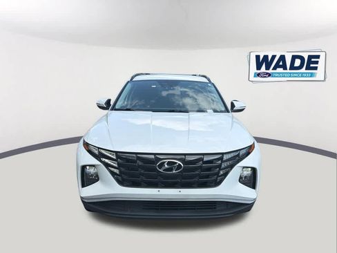 Used 2023 Hyundai Tucson SEL FWD image 2