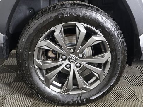 Used 2022 Toyota RAV4 Limited image 22