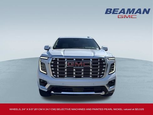 Used 2026 GMC Yukon XL Denali w/ Denali Reserve Package AWD/4WD image 2