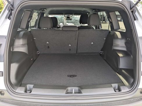 New 2026 Jeep Cherokee Laredo AWD/4WD image 12