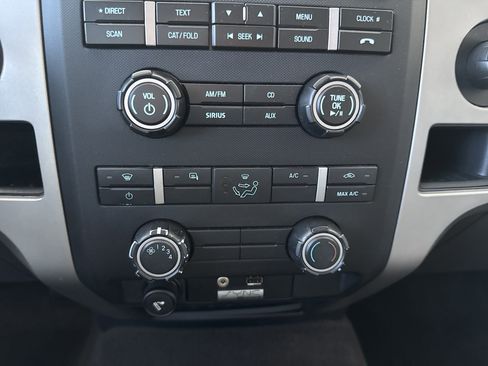 Used 2010 Ford F150 4x4 SuperCrew image 25