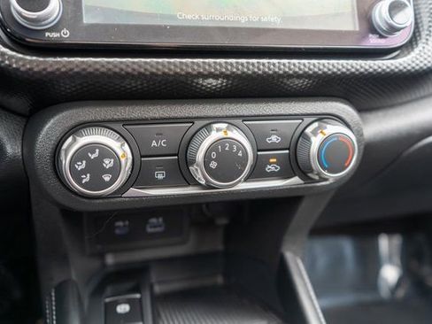 Used 2023 Nissan Kicks SV image 27