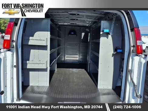 New 2025 Chevrolet Express 3500 w/ Driver Convenience Package RWD image 4