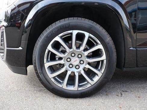 Used 2023 GMC Acadia Denali w/ Trailering Package AWD/4WD image 29