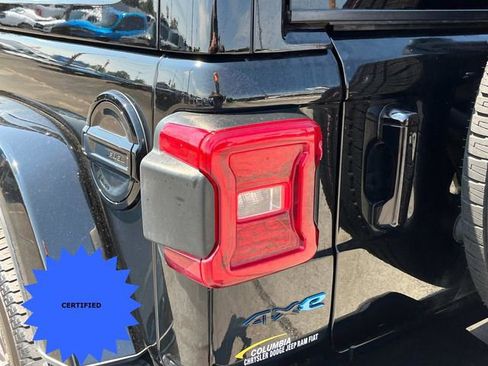 Used 2022 Jeep Wrangler Unlimited Sahara image 39