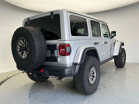 Used 2024 Jeep Wrangler Unlimited Rubicon 392 AWD/4WD image 3