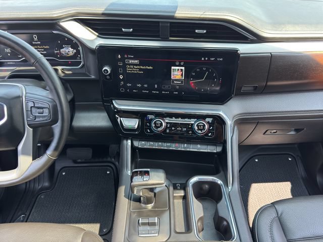 Used 2025 GMC Sierra 1500 Denali w/ Denali Reserve Package AWD/4WD image 19