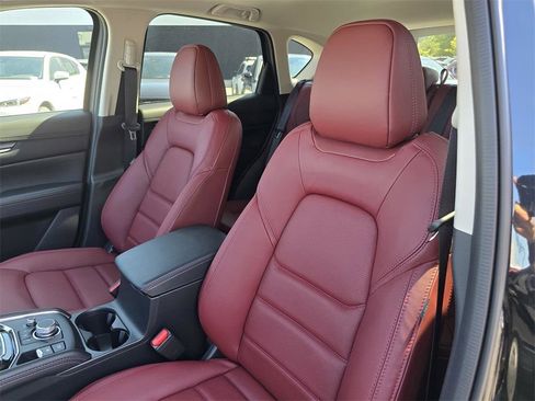 New 2025 MAZDA CX-5 Carbon Edition image 12