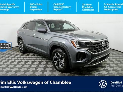 Certified 2025 Volkswagen Atlas Cross Sport SE image 1