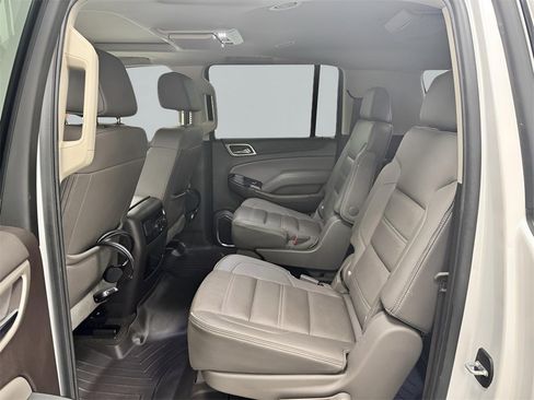Used 2018 GMC Yukon XL Denali w/ Denali Ultimate Package image 10