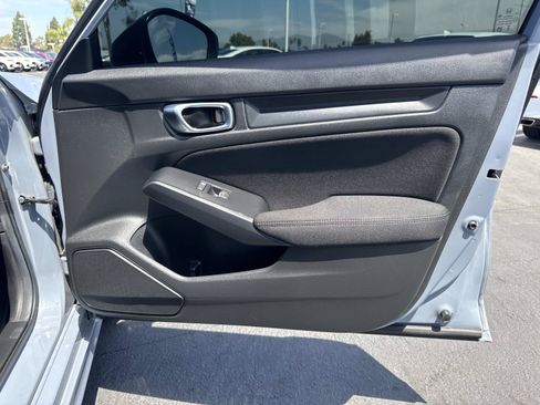 Certified 2024 Honda Civic Sport image 32