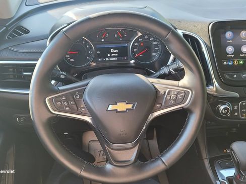 Used 2024 Chevrolet Equinox Premier AWD/4WD image 20