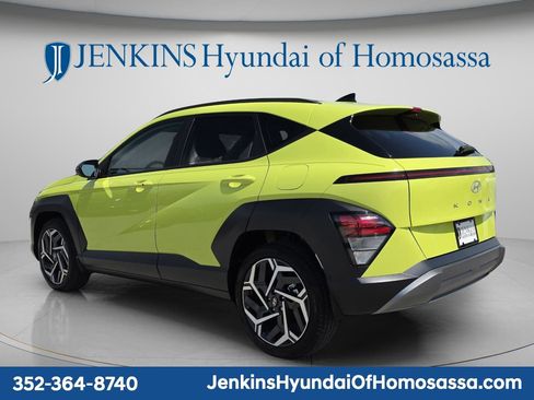 Used 2026 Hyundai Kona SEL Premium FWD image 8