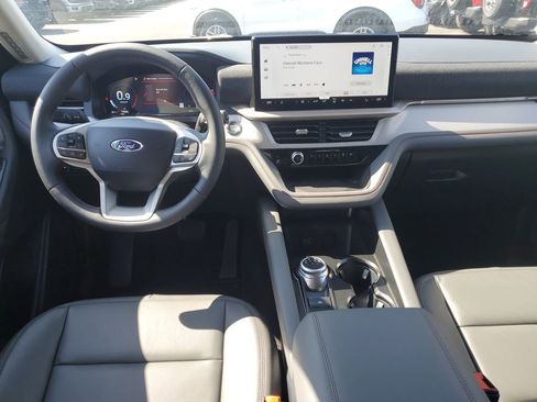 New 2026 Ford Explorer Active image 26