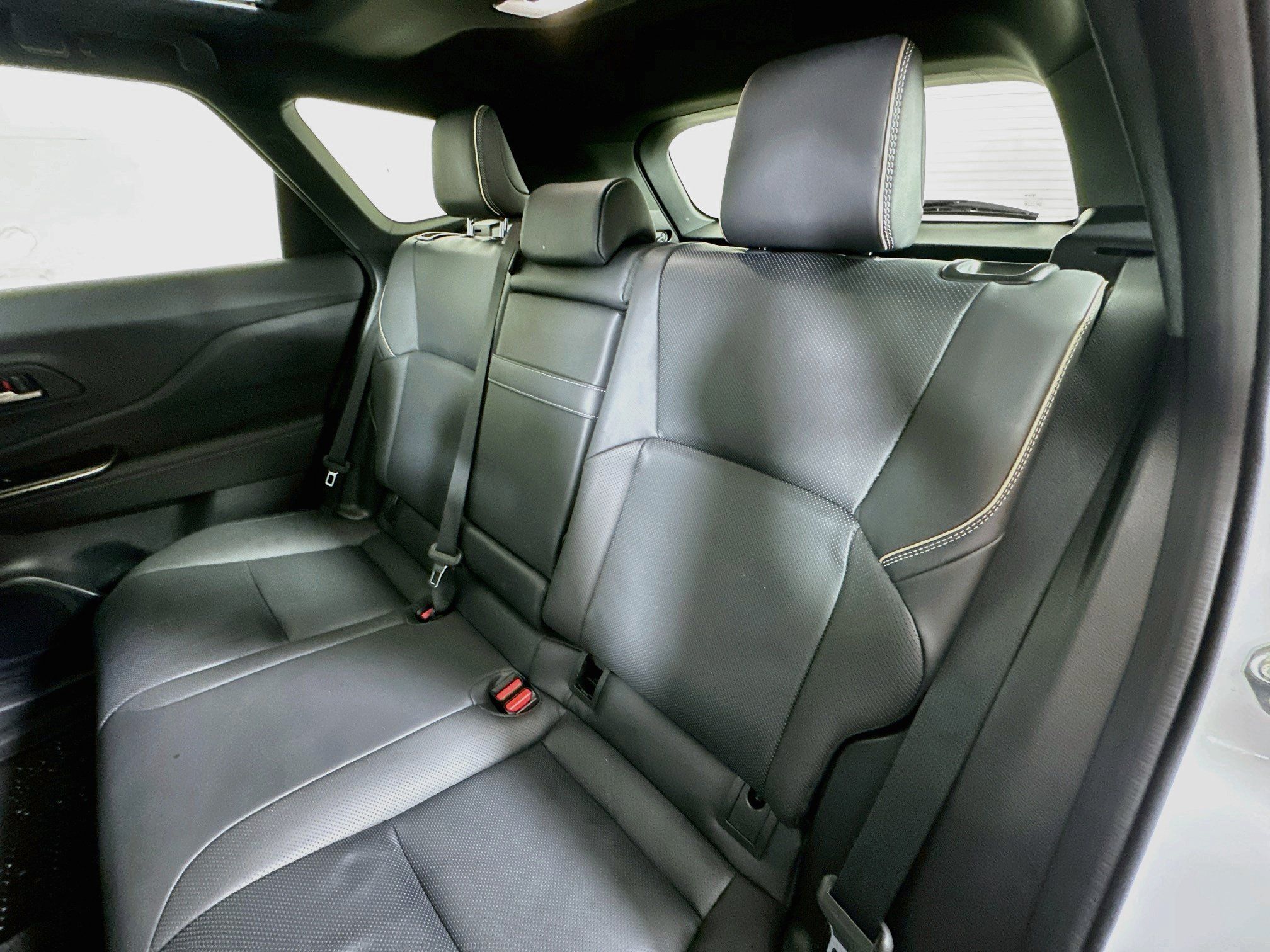 Used 2025 Toyota Crown Signia w/ Advanced Technology Package AWD/4WD image 22