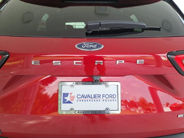 Used 2026 Ford Escape ST-Line w/ Tech Pack #1 AWD/4WD image 6