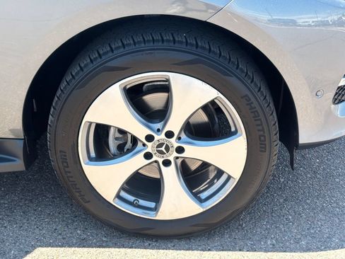 Used 2017 Mercedes-Benz GLE 350 image 8