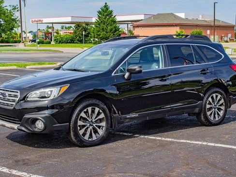 Used 2016 Subaru Outback 2.5i Limited AWD/4WD image 4