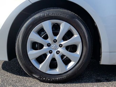 Used 2023 Toyota Corolla LE FWD image 10