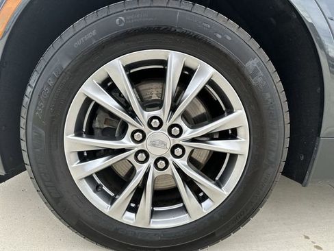 Certified 2023 Cadillac XT5 Premium Luxury w/ LPO, Floor Liner Package image 22