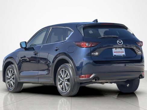 Used 2018 MAZDA CX-5 Touring w/ Preferred Equipment Package AWD/4WD image 3