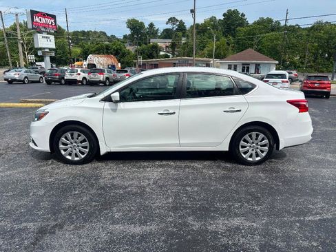 Used 2019 Nissan Sentra S FWD image 6