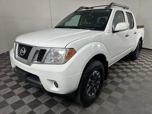 Used 2019 Nissan Frontier PRO-4X AWD/4WD image 1