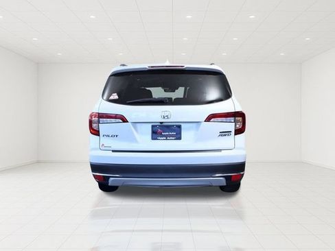 Used 2022 Honda Pilot Touring image 5