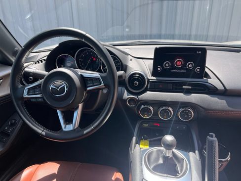 Certified 2023 MAZDA MX-5 Miata Grand Touring w/ Appearance Package RWD image 18