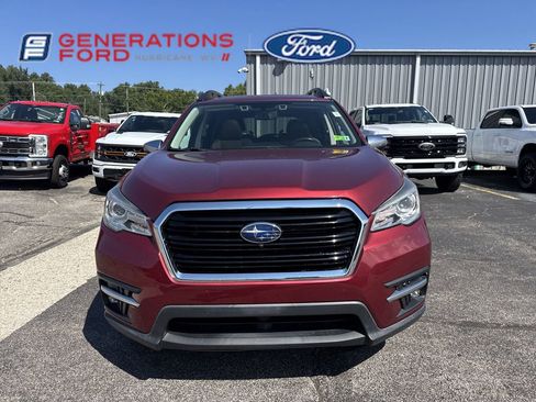 Used 2019 Subaru Ascent Touring image 2