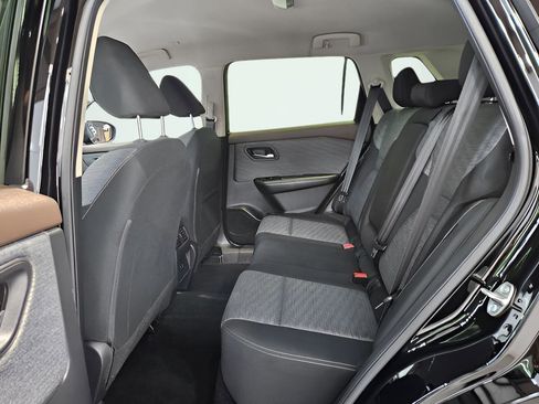 Certified 2023 Nissan Rogue SV AWD/4WD image 19