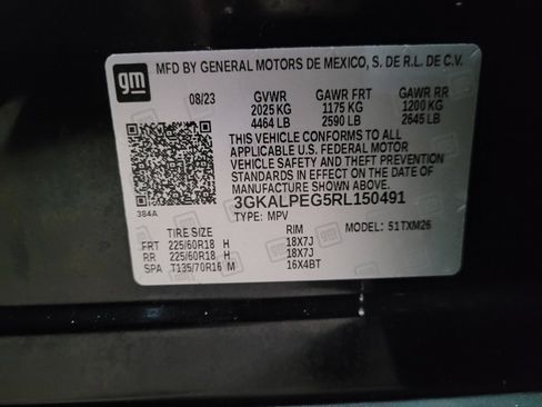 Used 2024 GMC Terrain SLT image 33