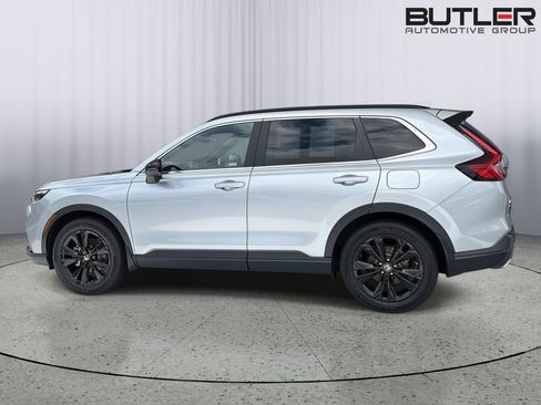 Used 2024 Honda CR-V Sport Touring image 3
