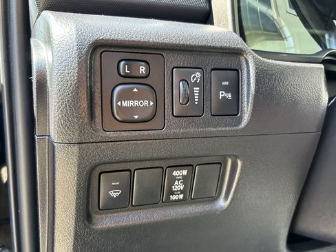 Used 2016 Toyota 4Runner Limited AWD/4WD image 11