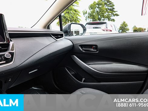 Used 2023 Toyota Corolla LE image 42