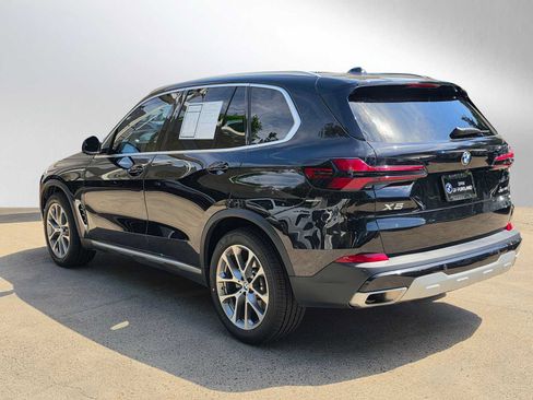 Used 2024 BMW X5 xDrive40i w/ Premium Package AWD/4WD image 5