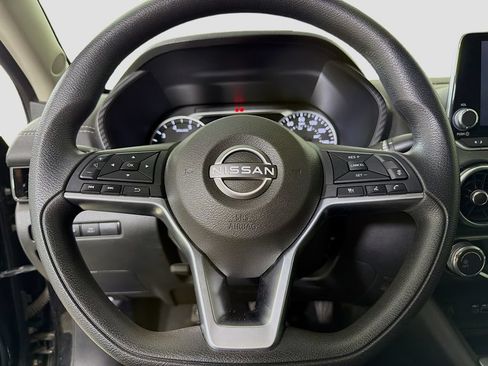 Used 2024 Nissan Sentra SV FWD image 14