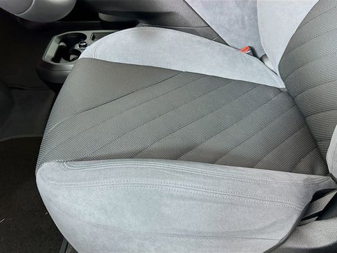 Used 2026 BMW iX xDrive45 w/ M Sport Package image 21