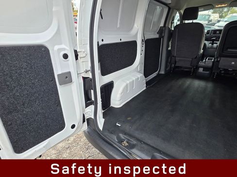 Used 2021 Nissan NV200 S image 11