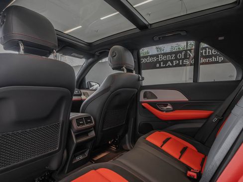 Used 2024 Mercedes-Benz GLE 63 AMG S image 26