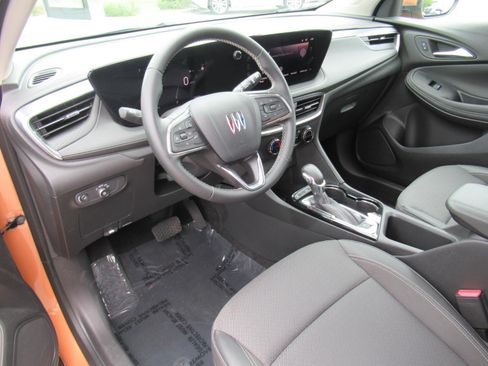Used 2024 Buick Encore GX Preferred FWD image 15