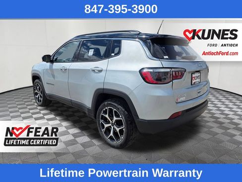 Used 2025 Jeep Compass Limited AWD/4WD image 5