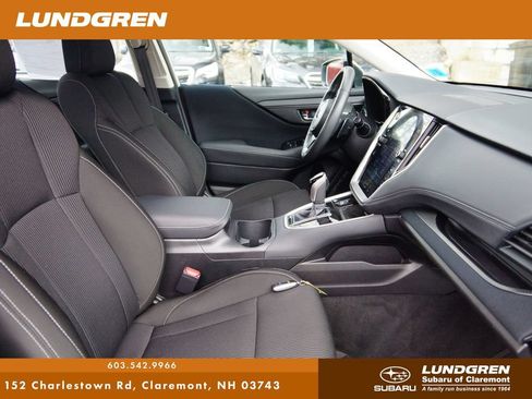 Used 2023 Subaru Legacy Premium AWD/4WD image 9