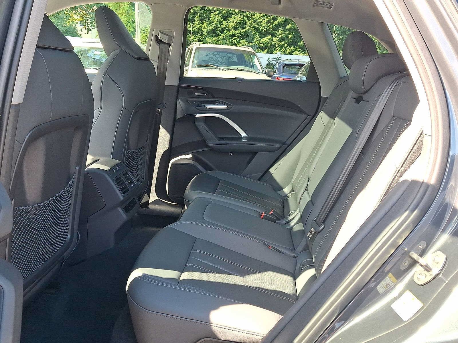 Certified 2025 Audi Q5 Premium w/ Premium Plus AWD/4WD image 26