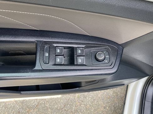 Used 2021 Volkswagen Atlas SE AWD/4WD image 16