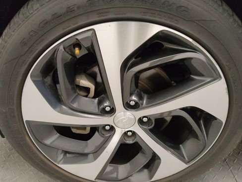 Used 2018 Hyundai Tucson Value FWD image 31