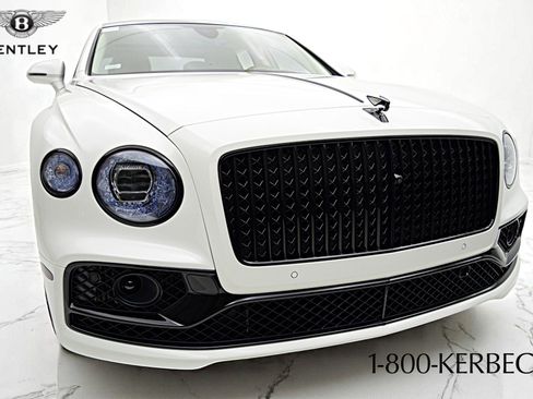 Used 2024 Bentley Flying Spur Azure AWD/4WD image 19