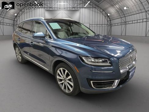 Used 2019 Lincoln Nautilus Select AWD/4WD image 3